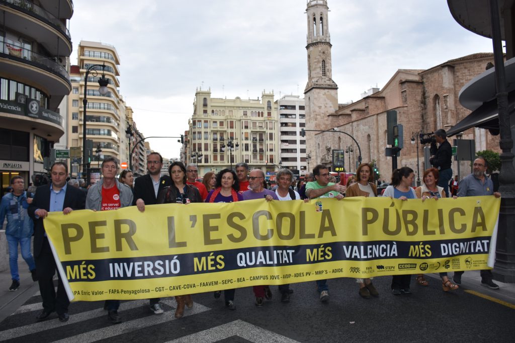 La Plataforma per l’Ensenyament Públic defensa la llibertat de càtedra La Plataforma per l’Ensenyament Públic defensa la llibertat de càtedra